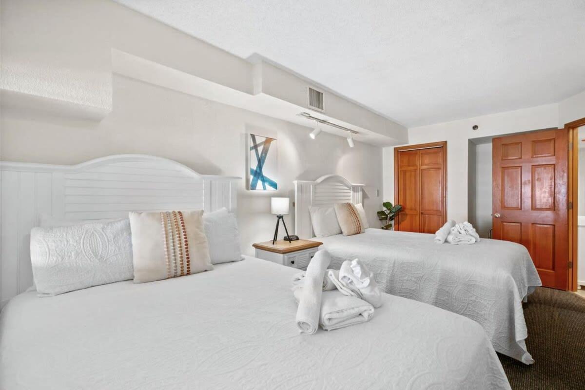 Cove Oceanfront Unit 1219 *